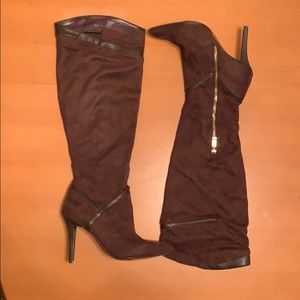 Report Signature Over the Knee Boots